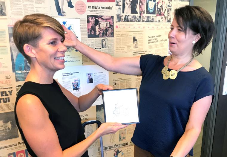 Journalistförbundets ordförande Ulrika Hyllert och finska Journalistförbundets ordförande Hanne Aho